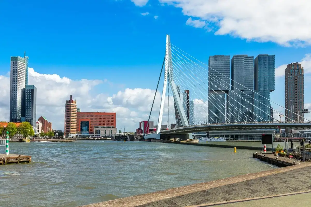 Rotterdam πλοίο προορισμός