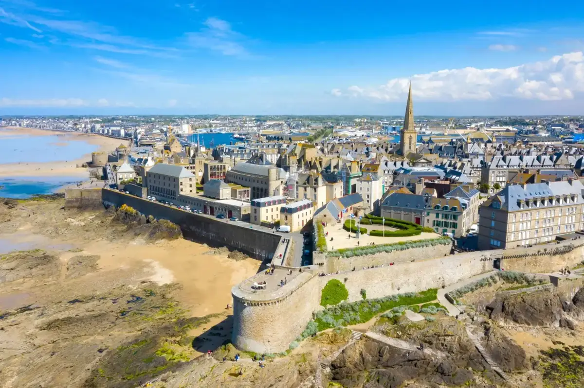 Saint-Malo πλοίο προορισμός