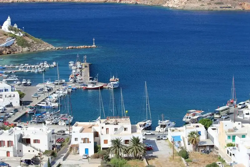 Ακτοπλοϊκός προορισμός Ίος