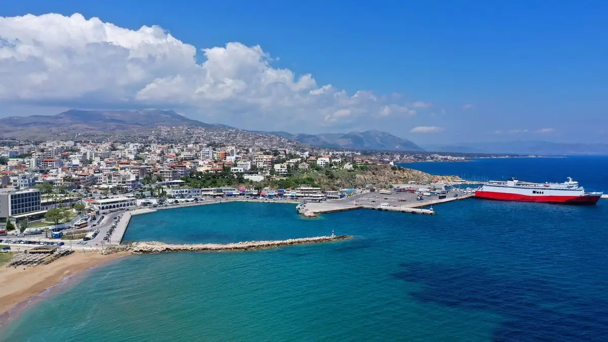 Ακτοπλοϊκός προορισμός Ραφήνα