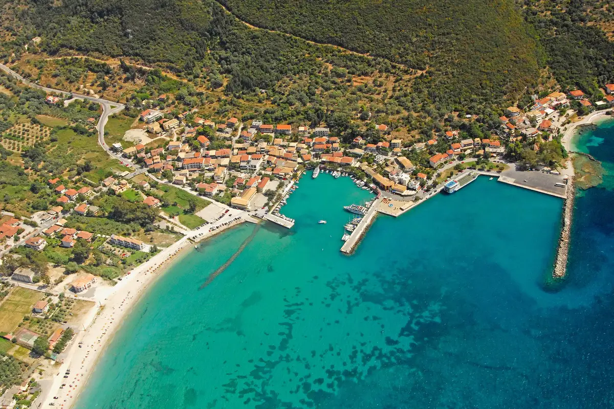Ακτοπλοϊκός προορισμός Βασιλική, Λευκάδα
